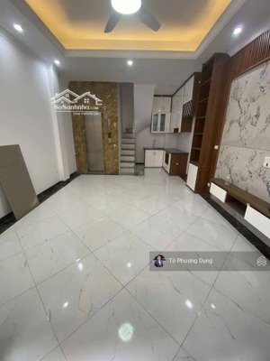 bán nhà bùi xương trạch - dt 35m x 7 tầng - thang máy - sđcc - giá bán 9,x tỷ - lh !