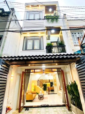 siêu phẩm cho thuê 22triệu ở đường lư gia - p15 - quận 11 gần sân vận động phú thọ. giá 3tỷ350/67m2