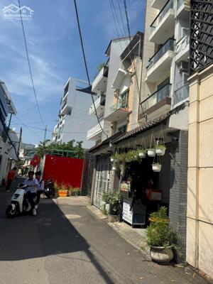 Bán nhà MT Lê Trực, P.7, Bình Thạnh: 4,2 x 14, giá 12,2 tỷ.