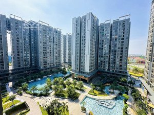sổ hồng westgate chỉ 2,7 tỷ 59m2 2pn 2wc view hồ bơi nội thất đẹp lh 