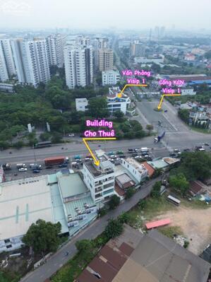 Cho thuê Building 2 mặt tiền Quốc Lộ 13, đối diện cổng KCN Visip 1, Bình Dương