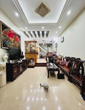 nhà đẹp lê trọng tấn - 2 mặt ngõ ô tô - cách phố 20m - ở sướng 