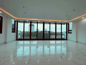 chính chủ cần cho thuê nhà vương thừa vũ dt:80m2 x4t nhà mới tinh giá 25tr/th
