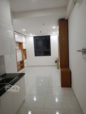 cho thuê saigon intela 2pn có nội thất cơ bản