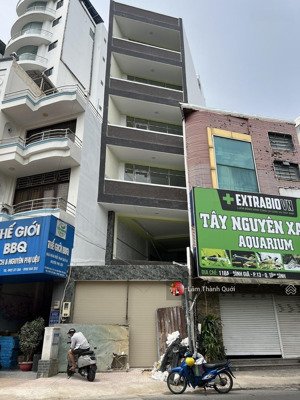 cho thuê nhà mt cộng hoà, 4.5x20, 1 hầm 6 lầu, sân thượng, ngay bình giã, 60 tr/tháng