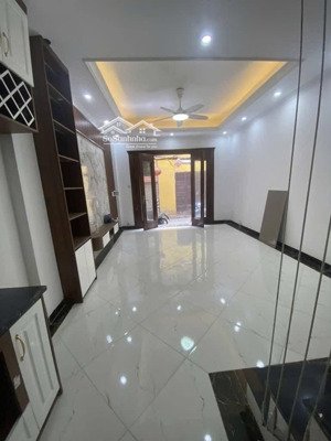 nhất thanh xuân 7 tầng thang máy mới xây nhỉnh 9 tỷ mặt ngõ thông kinh doanh đỉnh hoa hậu