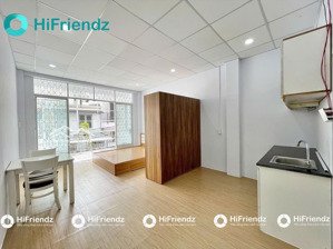 căn hộ 1pn 50m2 ban công sân vườn, cam kết 100% như ảnh, được nuôi pet, gần tòa nhà vietel q10