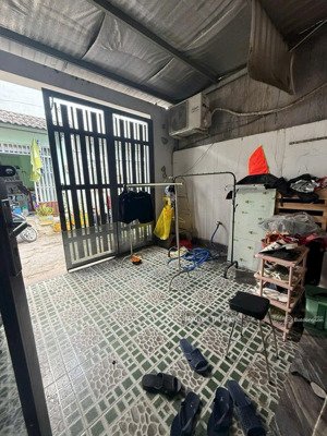 nhà cấp 4 hẻm xe hơi đường 11, trường thọ, thủ đức - nhà trống - hướng đông nam