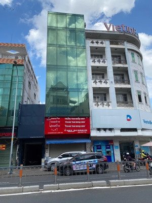 cho thuê tòa nhà mt đường nguyễn thái sơn - 6x14m - 7 tầng, thang máy + pccc mới