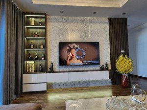 cần bán gấp căn hộ tòa b11d nam trung yên dt: 66m2- 2pn-2wc nhà đẹp đầy đủ đồ giá hợp lý