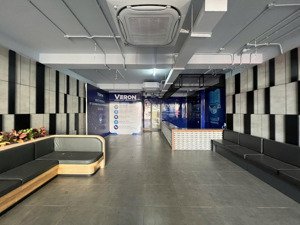 chỉ 200tr - cho thuê tòa nhà 1100m2 hầm 7 tầng mặt tiền xuân thủy, thảo điền, quận 2