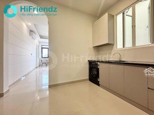 căn phòng tách bếp ban công to - nhiều ánh sáng ngay nguyễn thị định