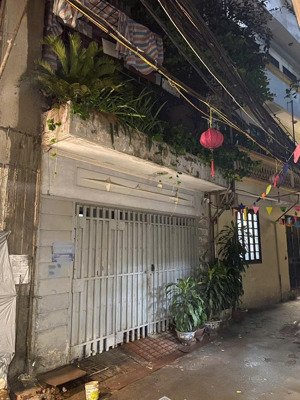 bán nhà đẹp vị trí vip giá rẻ gần hồ tây