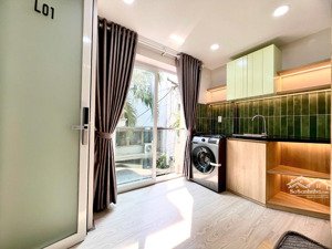 cho thuê căn hộ ban công máy giăt ban công ở huỳnh văn bánh gần cầu công lý ở phú nhuận giáp q1, q3