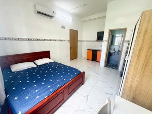 phòng kdc trung sơn ngay khu him lam q7, cầu kênh xáng. đầy đủ nội thất. 5 triệu/tháng.