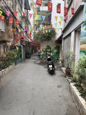 Bán Nhà Phố Thụy Khuê Tây Hồ 88m2-4T MT5m Vừa Ở Vừa KD 25,5 Tỷ Có Thương Lượng.