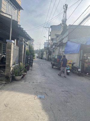 bán nhà ngang khủng 8mx16m - hẻm oto 6m - gần chợ cây me - nguyễn thị huê - thái thị giữ