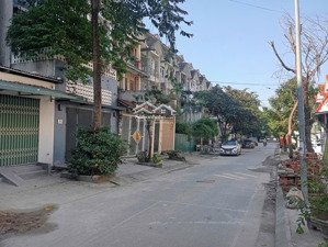 bán nhà liền kề kđt vân canh 110m2, 5 tầng, mt 5m, vỉa hè 3m. đường ô tô tránh nhau, giá đầu tư