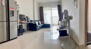 bán căn 2pn/2wc nội thất cơ bản tầng thấp gm3- golden mansion