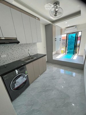 cho thuê phòng studio full đồ cách bách khoa / kinh tế / xây dựng 1.5km giá 4tr5