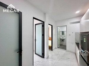 trống sẵn 2pn full nt (sẵn 2 máy lạnh) ngay đại học công nghiệp