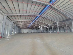 cho thuê 5000m2 diện tích kho xưởng tại thường tín quốc lộ 1a cũ hà nội lh 