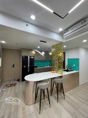 căn hộ view sân bay_2pn/51m2/2tỷ1 full nội thất sổ hồng sẵn, đang cho thuê 13tr 