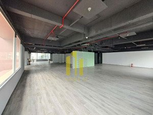 cho thuê văn phòng 300-800m2 giá từ 36 triệu trung tâm phường an phú