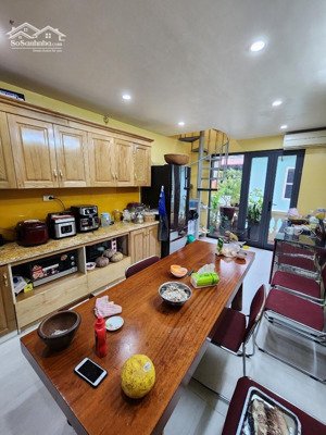 hiếm trung tâm thái hà 40m*5t*giá 9,5 tỷ-dân xây-2 thoáng-ô tô đỗ 10m-ngõ thông-kdvp-ở cực vip.