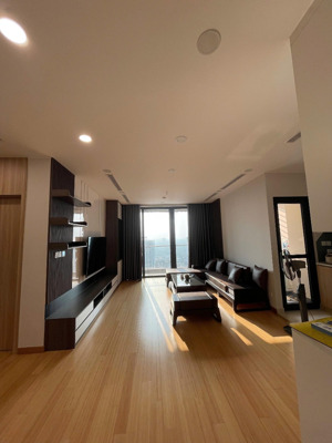 bán căn hộ chung cư golden land - dt 96m2 - nhà full nội thất - giá 8.9 tỷ - lh 