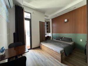 cho thuê căn hộ stuido có ban công hoàng sa, phường đaokao quận 1, gần cầu thị nghè, đh hutech