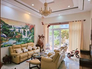 hot! 252m2(9x28) biệt thự lô góc - 4tầng - kdc gia hoà (đổ xuân hợp) - phường plb q9 - giá 23.9 tỷ