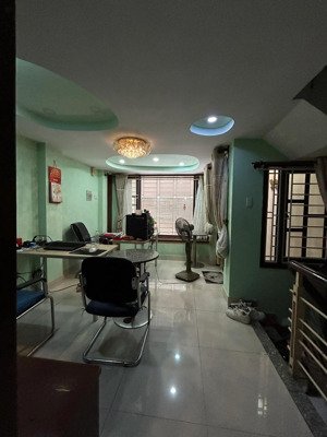 hiếm bán đường hoa phan xích long (4,5 x 12) 16,5 tỷ 59..5m2 phường 2, phú nhuận.