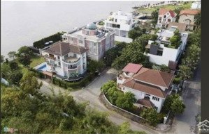 bán biệt thự view sông đường nguyễn văn hưởng, quận 2. 15mx30m.kvsd: 600m2. xd: 5 tầng. 220triệu/m2