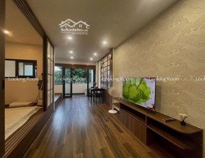 khai trương căn hộ ban công đầy đủ nội thất hiện đại nguyễn thái bình quận 1 gần chợ bến thành