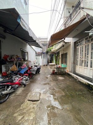 phạm thế hiển, quận 8 | nhà lô góc 3 mặt hẻm thoáng sáng tự nhiên dt: 3.5 x 8.6m - 2pn