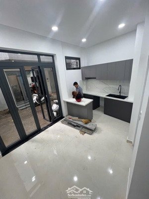 bán gấp xuất cảnh - nhà hẻm lý thái tổ - 3 tầng - 24.5m² - giá 5.8 tỷ