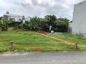 86m2 giá 830tr ngay đường suối lội, tân thông hội. ngộp cận tết