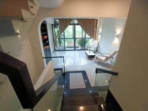 xe hơi vào nhà-đẹp ở ngay-có công viên nhỏ-gần mt-77m2-4 tầng-4pn-phan huy ích p12 gv-còn 9,9tỷ tl