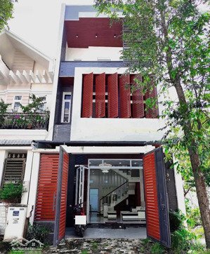 cho thuê nhà 1 trệt 2 lầu full nội thất đường số 9 kdc nam long 2