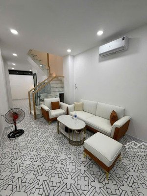 bán gấp xuất cảnh - nhà hẻm đặng văn ngữ - 3 tầng - 34m² - giá 7.3 tỷ