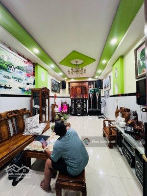 bán nhà _ mặt tiền kdc bình hưng _ 96m2(4x24) _ chỉ 10,x tỷ _ 4 tầng _ nhà đẹp ở ngay _ dân trí cao