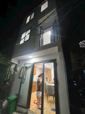 phiên bản giới hạn nhà 3 tầng sát vincom võ văn ngân công năng đỉnh cao