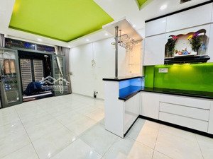 nhà đẹp 5pn ô tô đổ cửa ngay trục nguyễn công hoan, dòng tiền 20tr/th. giá chỉ nhỉnh 7 tỷ