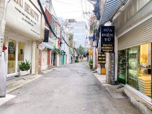 bán nhà 2 mặt hẻm xe hơi ngay bệnh viện 175 gần sân bay 72m ngang 4.7m giá 8tỷ