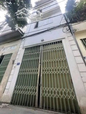 bán nhà ngõ 483 bạch mai. chỉ hơn 5ty, siêu thoáng 3pn.