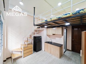 trống sẵn phòng gác 30m2 ban công lớn, giá tốt ngay tân quy đông cạnh chợ tân mỹ, lotte mart