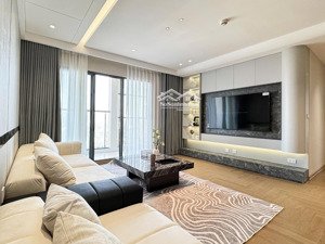 gia đình cần bán căn góc 4n tầng trung full nội thất xịn sò