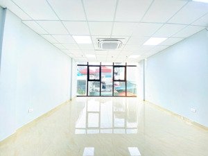 cho thuê văn phòng 50m2 tại thái hà, đống đa tòa nhà văn phòng cực đẹp full kính nhiều ánh sáng