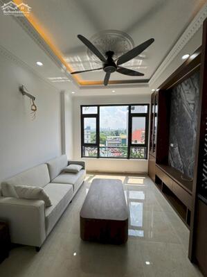 CỰC PHẨM TT HOÀNG MAI- THANG MÁY-Ô TÔ ĐỖ CỬA- PHÂN LÔ VIP- 10 Tỷ. LH 0988961792